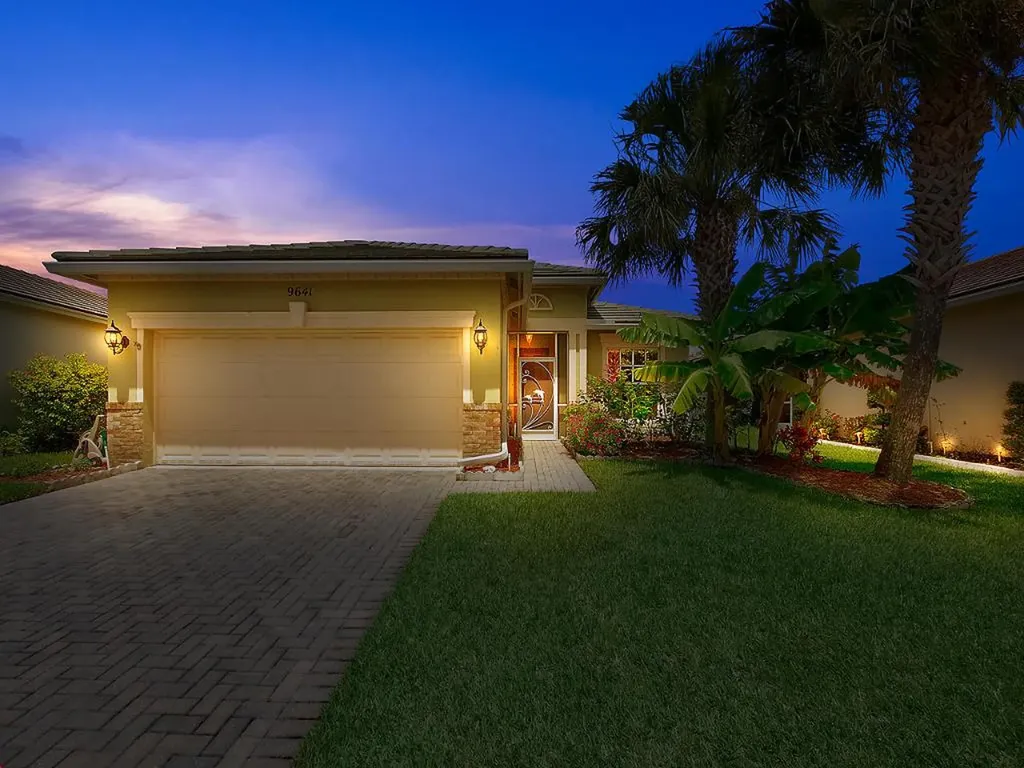 9641 SW Glenbrook Drive Port St Lucie FL 34987