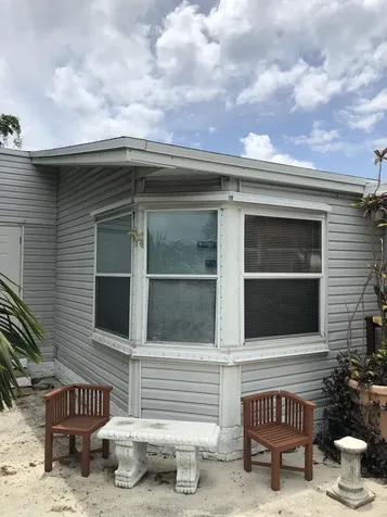 328 Wickline Boulevard Lantana FL 33462