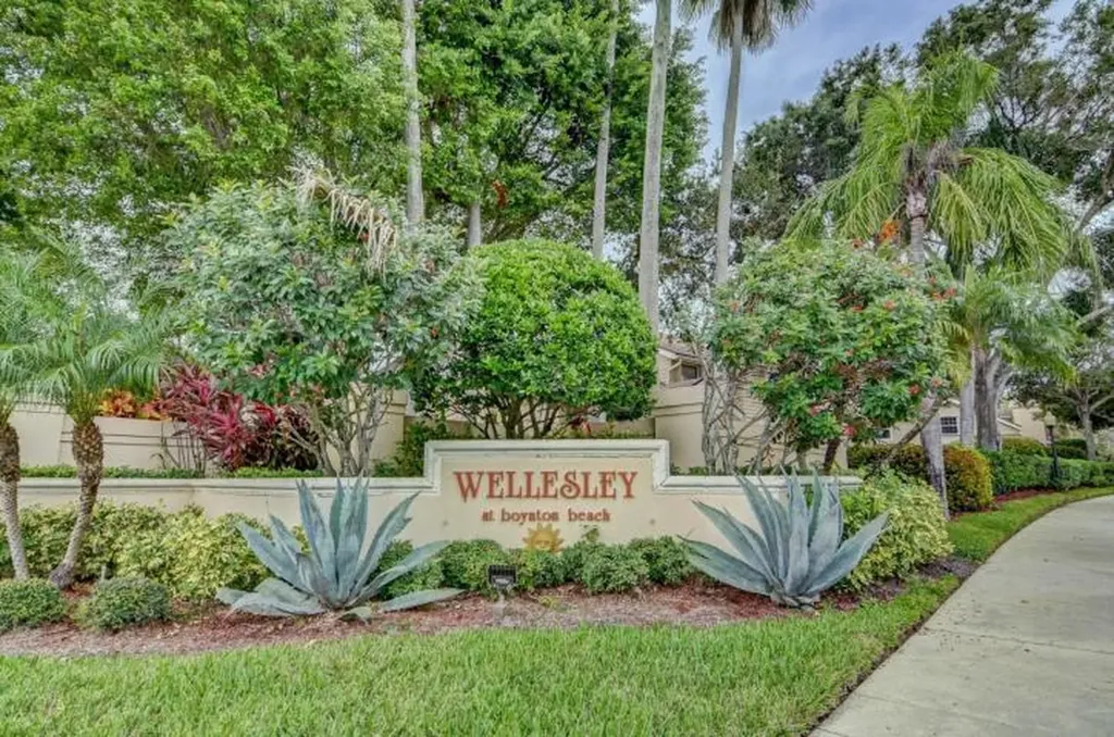 2702 Amherst Court Boynton Beach FL 33436