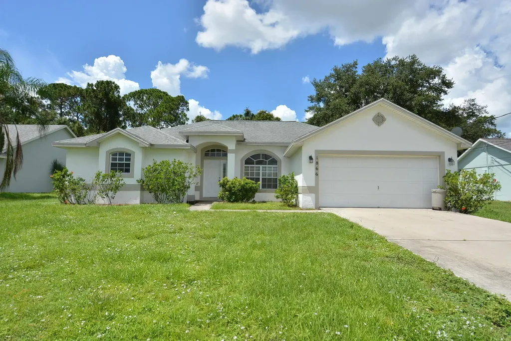1866 SW Leafy Road Port St Lucie FL 34953