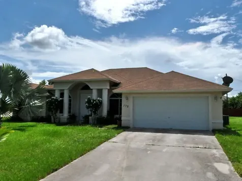 172 SW Mil Court Port St Lucie FL 34953
