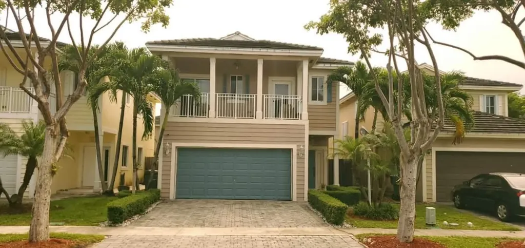 353 NE 34th Terrace Homestead FL 33033