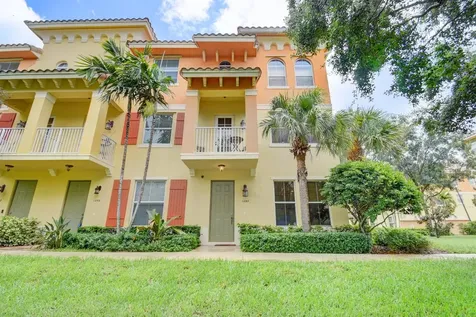 1260 Via Fiume Boynton Beach FL 33426