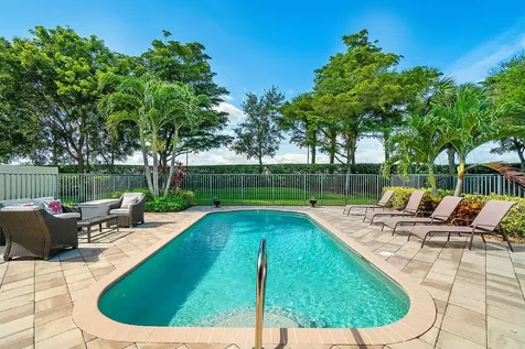 11013 Carmelcove Circle Boynton Beach FL 33473