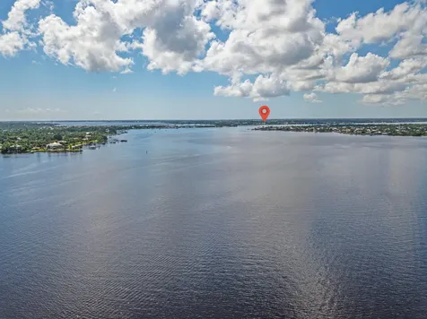 556 SW Saint Lucie Crescent Stuart FL 34994