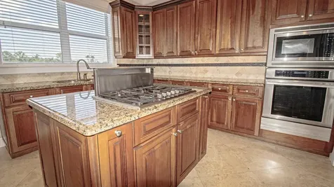 556 SW Saint Lucie Crescent Stuart FL 34994