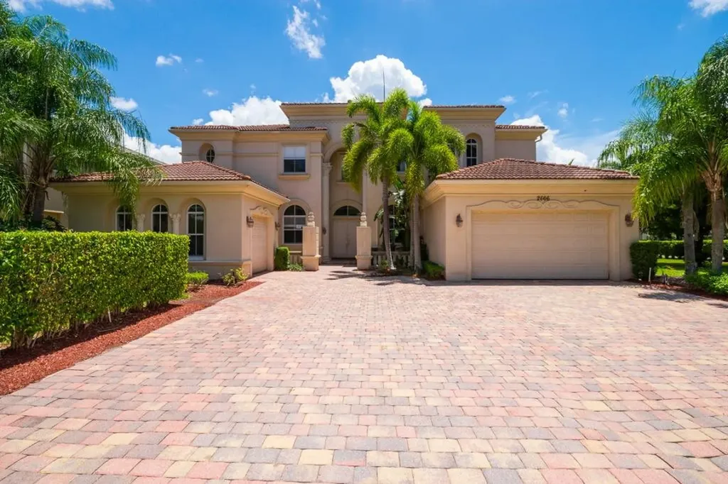 2666 Treanor Terrace Wellington FL 33414