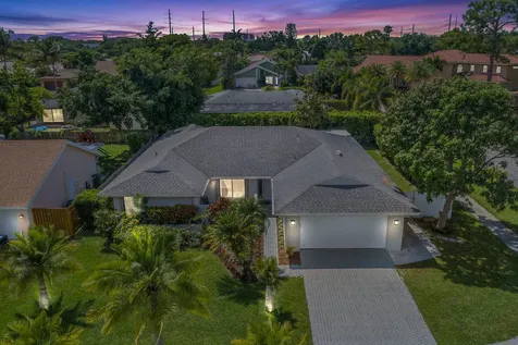 4936 Willow Drive Boca Raton FL 33487