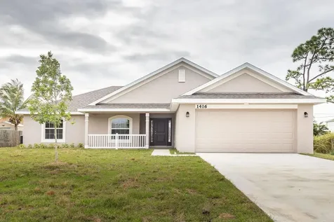 1276 SE Navajo Lane Port St Lucie FL 34983