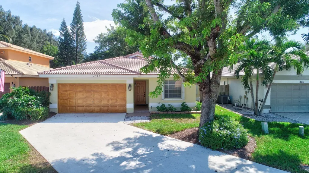 4010 NW 2nd Court Delray Beach FL 33445