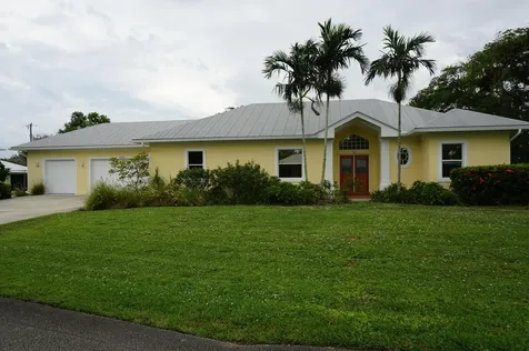 9272 SE Athena Street Hobe Sound FL 33455