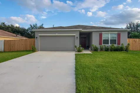 774 SW Mccullough Avenue Port St Lucie FL 34953