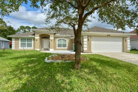 1649 SW Whipple Avenue Port St Lucie FL 34953