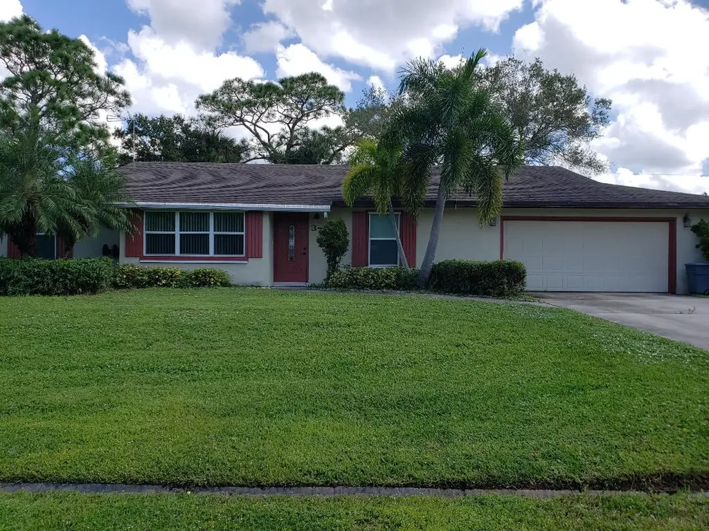 375 NW Byron Street Port St Lucie FL 34983