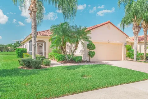 404 NW Breezy Point Loop Port St Lucie FL 34986
