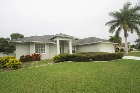 365 SW Saginaw Avenue Port St Lucie FL 34953