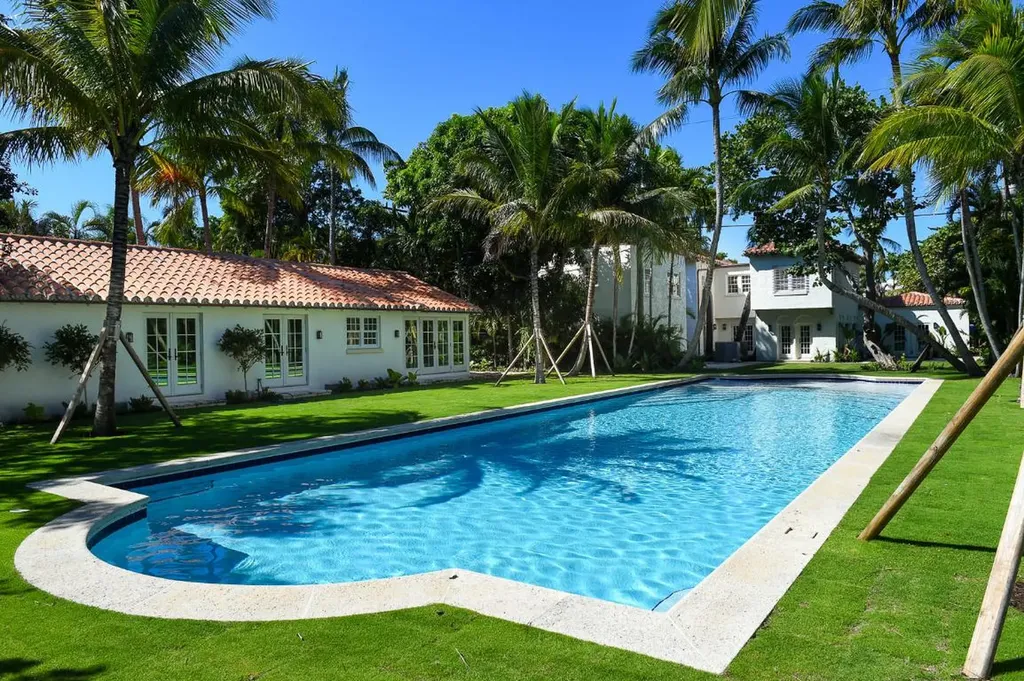 434 Seaspray Avenue Palm Beach FL 33480