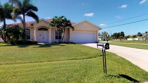 3966 SW Mccain Street Port St Lucie FL 34953