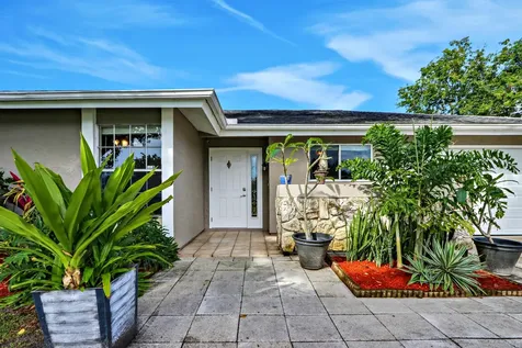 1430 SE Delene Court Port St Lucie FL 34952