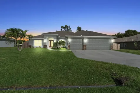 4978 NW Manville Drive Port St Lucie FL 34983