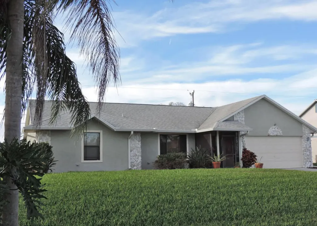 1934 SW Guernsey Street Port St Lucie FL 34987