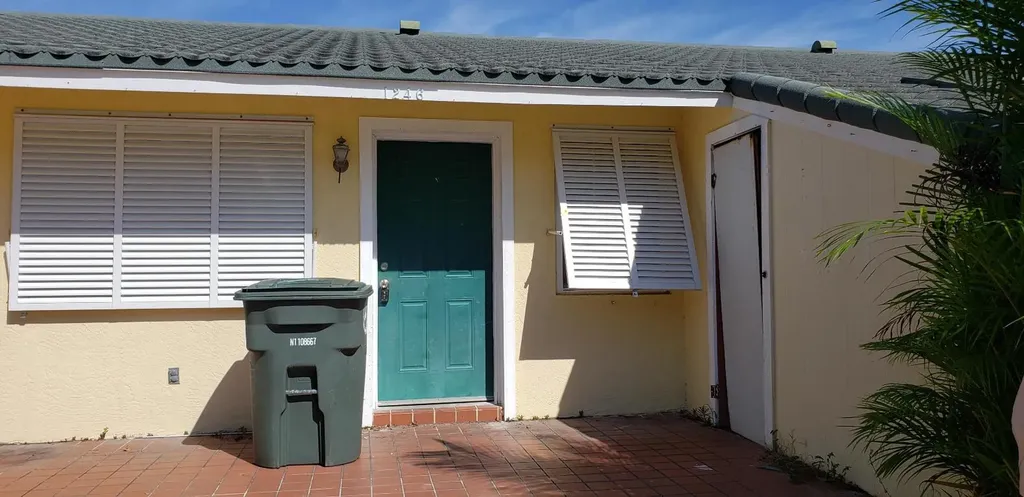 1246 Carlton Court Fort Pierce FL 34949