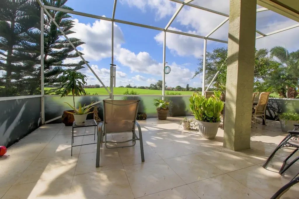 340 NW Stratford Lane Port St Lucie FL 34983