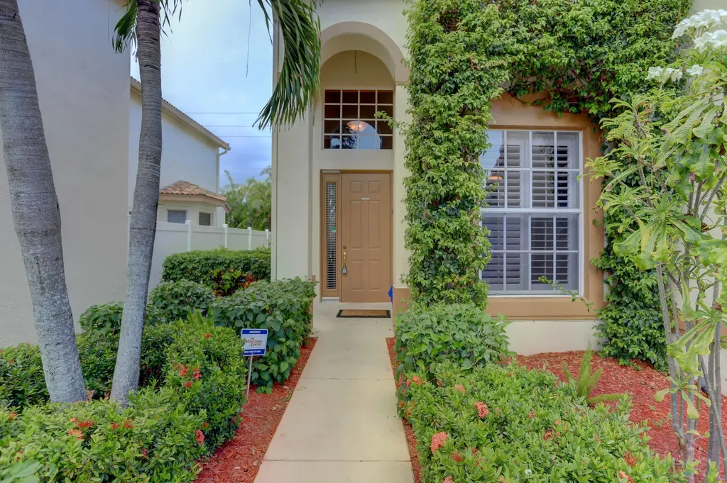 7586 Colony Palm Drive Boynton Beach FL 33436