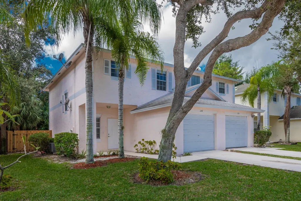128 Baldwin Boulevard Greenacres FL 33463