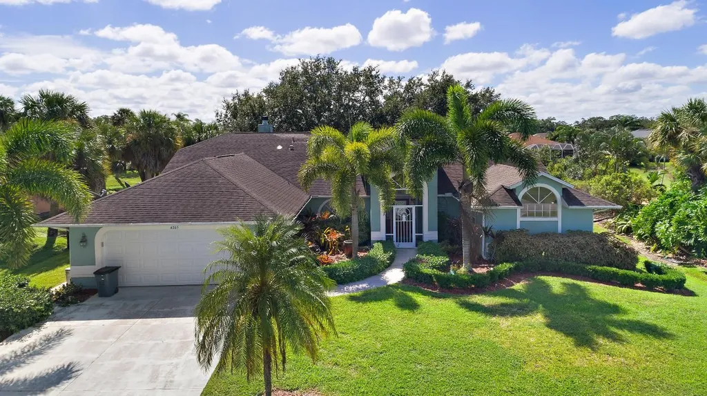 4365 11th Place SW Vero Beach FL 32968