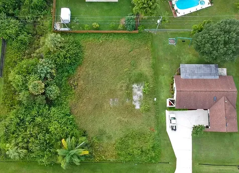 1618 SW Hampshire Lane Port St Lucie FL 34953