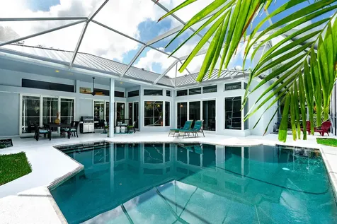 19105 SE Coral Reef Lane Jupiter FL 33458