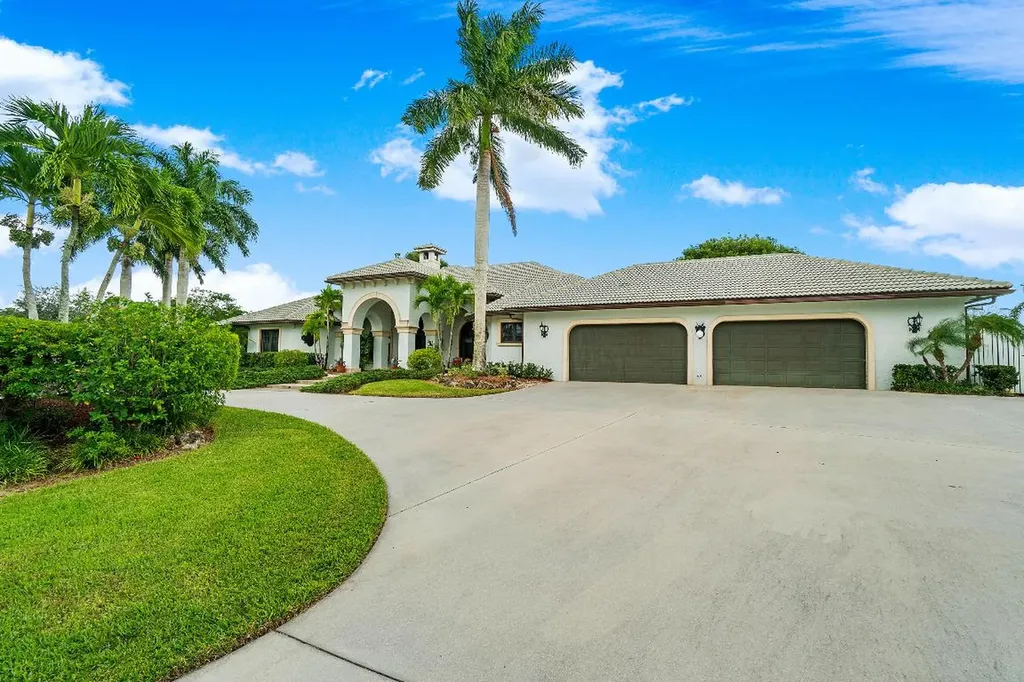 11208 88th Road N Palm Beach Gardens FL 33412