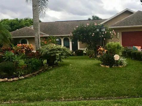 244 SW Grove Avenue Port St Lucie FL 34983