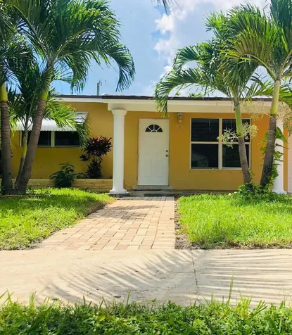 523 23rd Avenue N Lake Worth Beach FL 33460