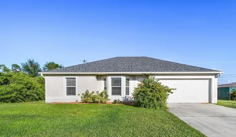 4611 SW Dateland Street Port St Lucie FL 34953