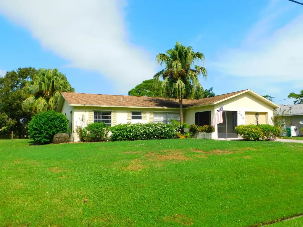 783 SE Autumn Terrace Port St Lucie FL 34983
