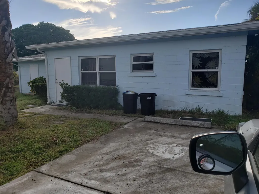 8360 SE Rohl Way Hobe Sound FL 33455