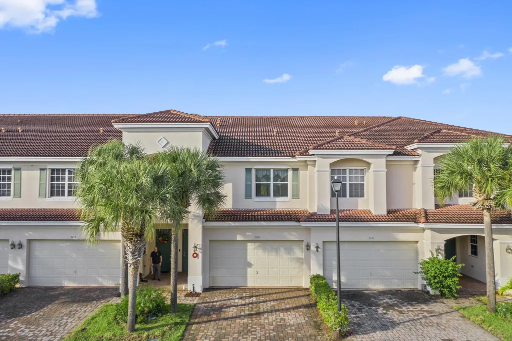 2109 SW Cape Cod Drive Port St Lucie FL 34953