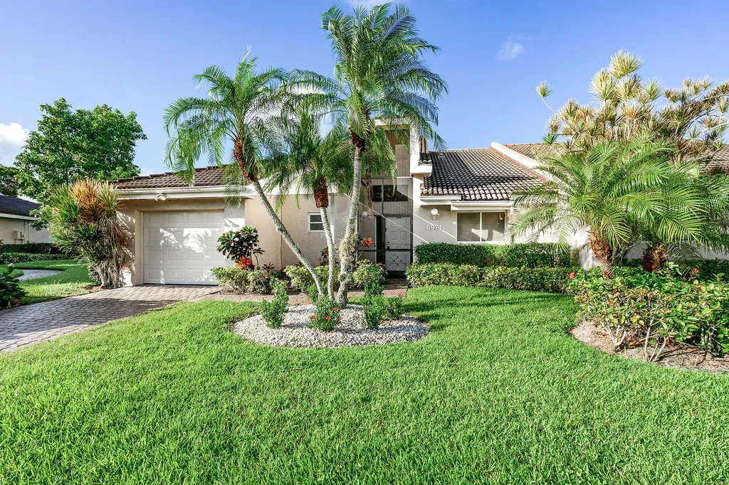 6974 Fountains Circle Lake Worth FL 33467