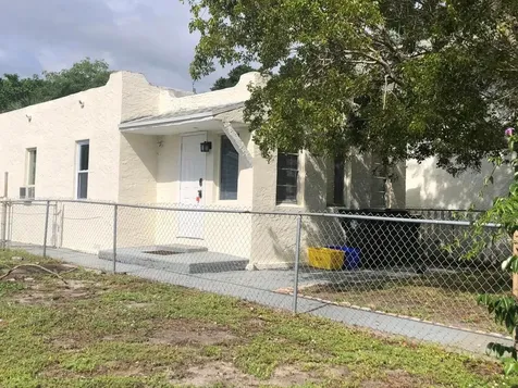 513 N D Street Lake Worth Beach FL 33460