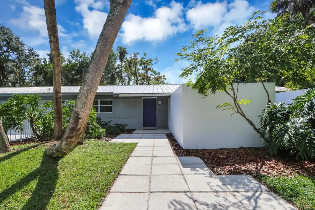 14252 SW Canal Road Indiantown FL 34956