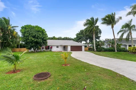 4242 Pine Cone Lane Boynton Beach FL 33436