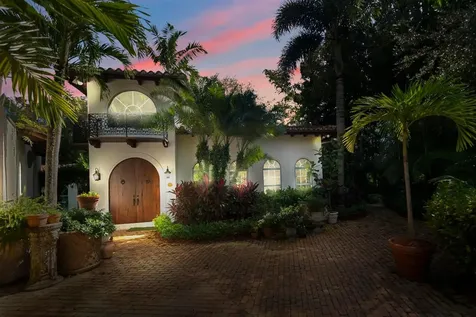 50 Paloma Avenue Boca Raton FL 33486