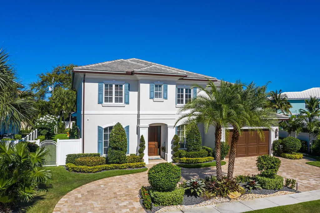 325 NE 7th Street Boca Raton FL 33432