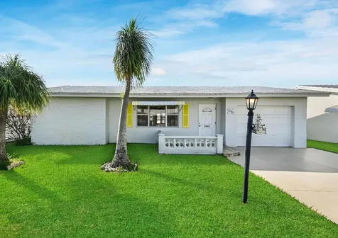 2386 SW 14th Avenue Boynton Beach FL 33426