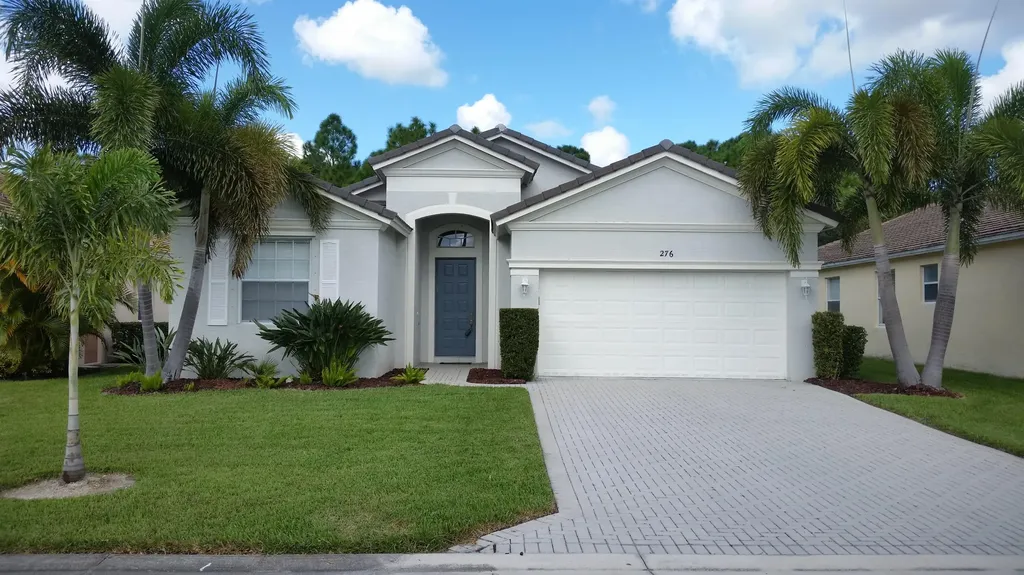 276 SW Lake Forest Way Port St Lucie FL 34986