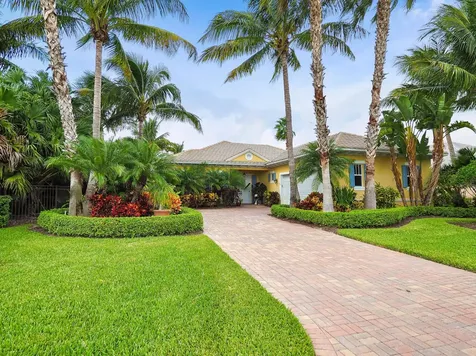 2583 Saint Lucia Circle Vero Beach FL 32967