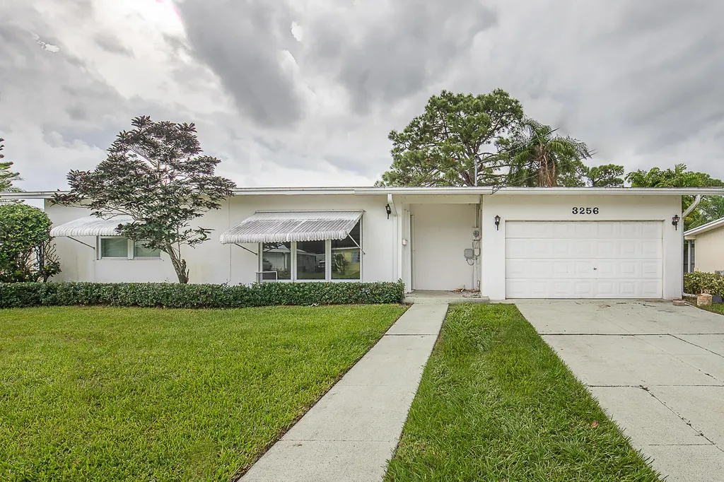 3256 SE Monte Vista Street Port St Lucie FL 34952