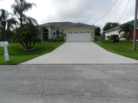 4675 NW Gimlet Avenue Port St Lucie FL 34983